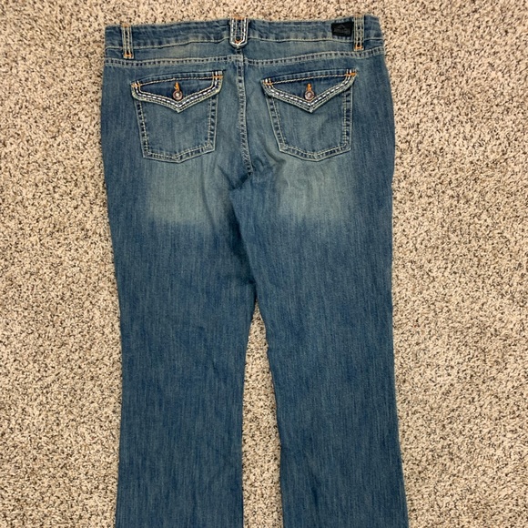 Jordache Bootcut Jeans Size 12 - Picture 2 of 7